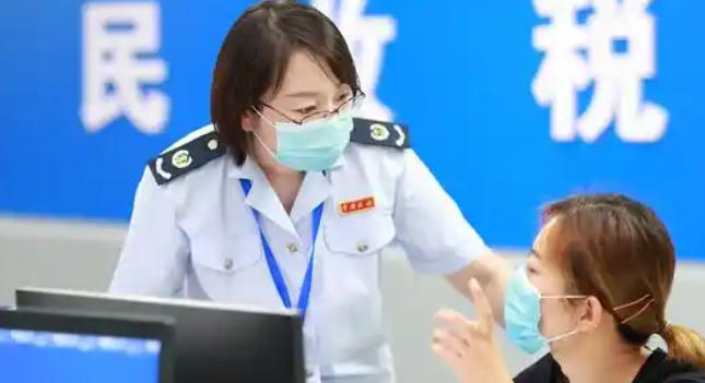 重	庆法律职业资格大概多少学费好就业吗